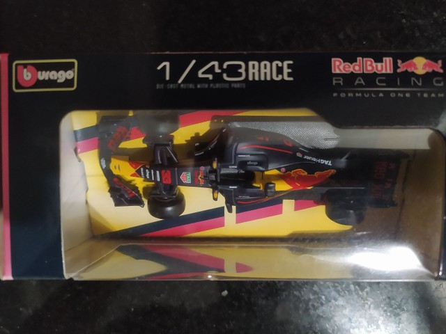 Fórmula 1 Redbull RB 13 Burago - Foto 3