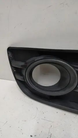Moldura Grade Farol de Milha L.D Audi Q5 2011 8r0807682 - Foto 3