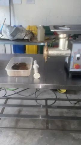 Moedor picador de Carnes - CAF - Boca 22 - 220Volts - Foto 2