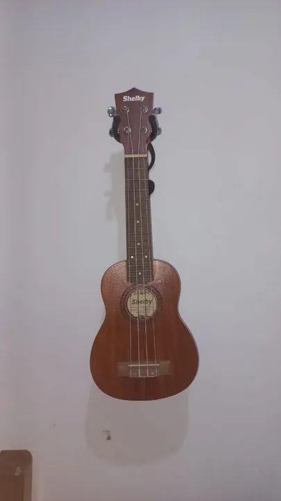 Ukulele Shelby Soprano Kit completo
