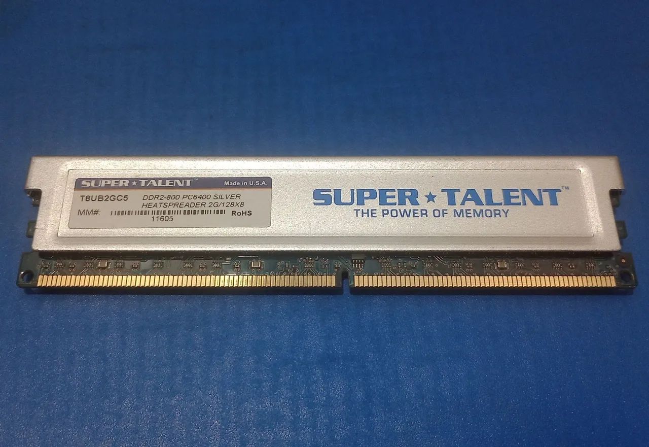 Memória RAM  2GB DDR2-800