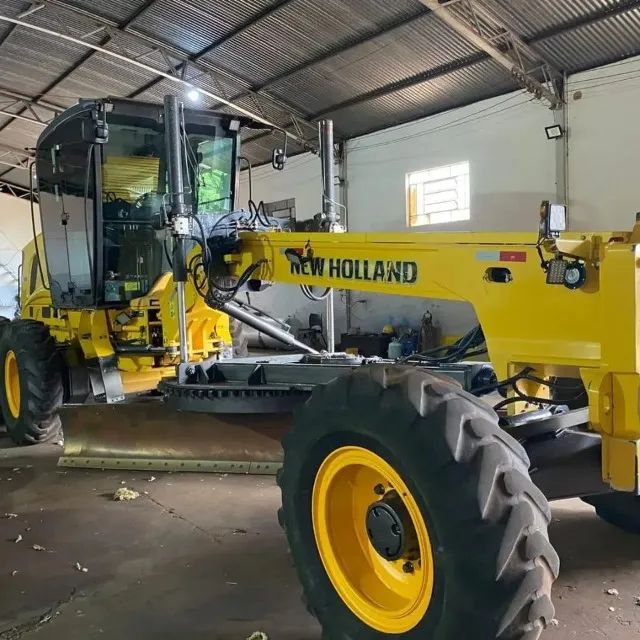 Motoniveladora New Holland 2017 (repasse) - Foto 3