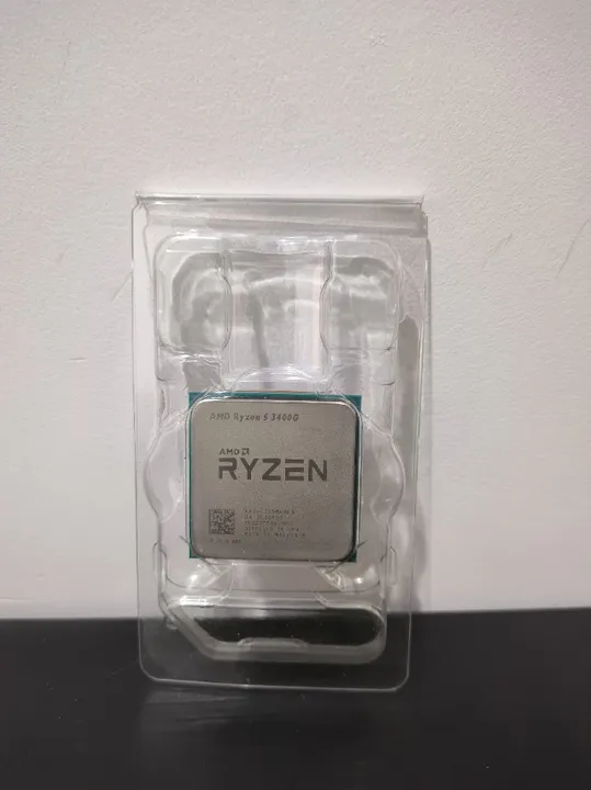 Processador AMD Ryzen 5 3400g Com Placa de video Vega AM4