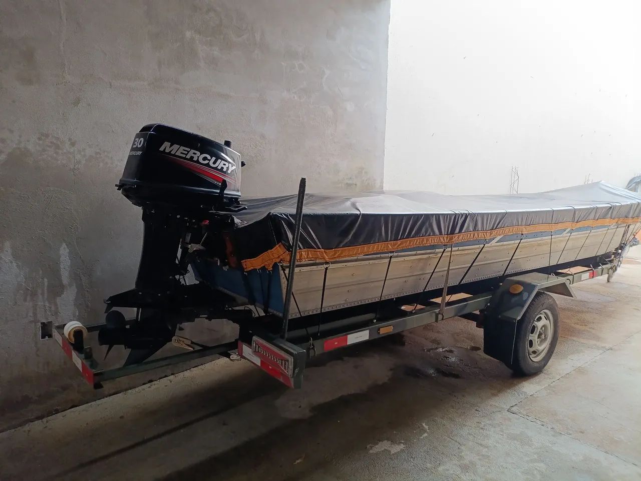 Barco de alumínio Sanáutica com motor 30hp - Foto 8