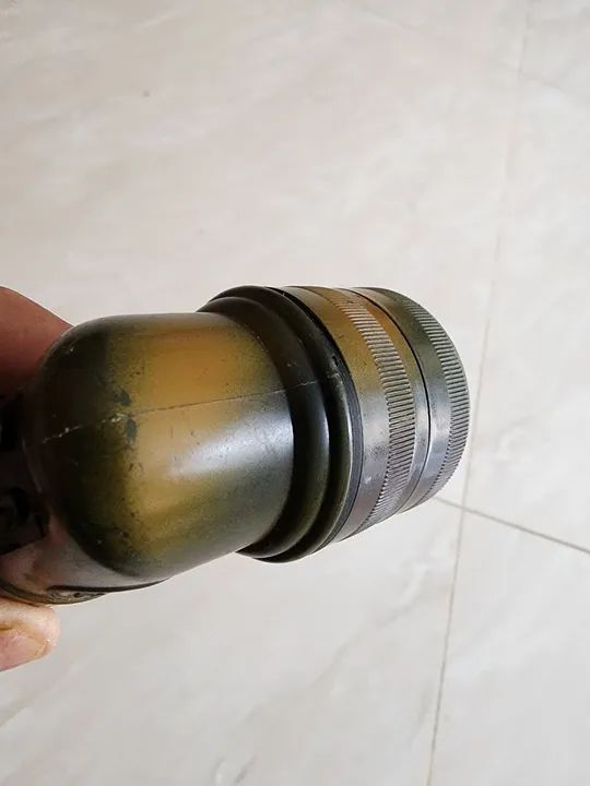 Lanterna camuflada antiga C121. - Foto 3