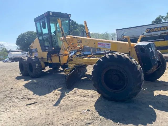 Motoniveladora - Patrol  - Foto 3