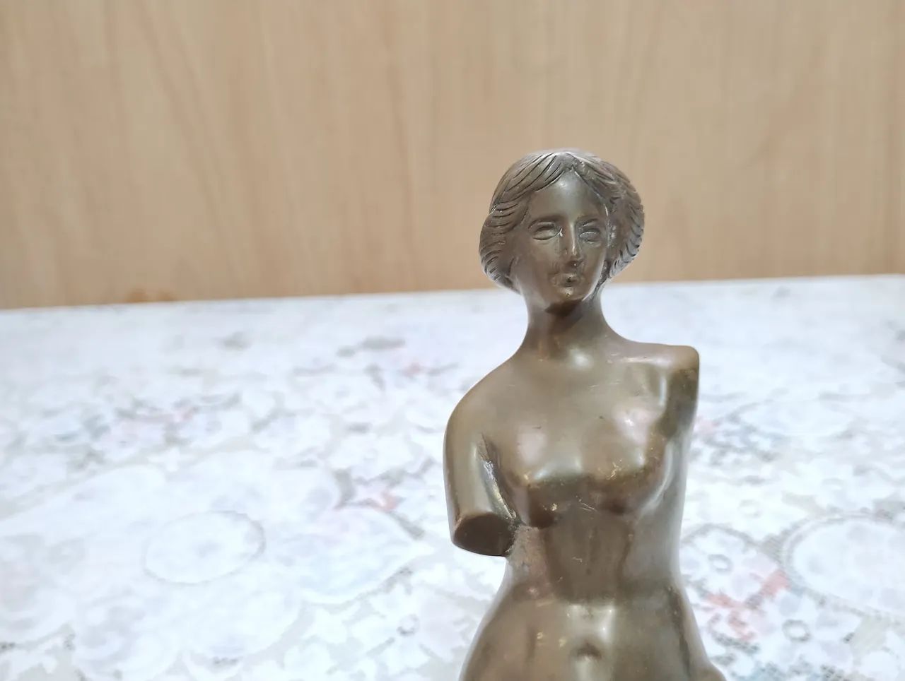 Estátua de Bronze de Deusa Grega - Foto 3