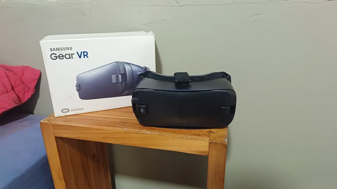 Óculos de Realidade Virtual Samsung Gear VR