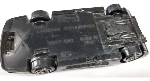Miniatura Ferrari Testarossa (1984) Bburago 1:43 - Foto 4