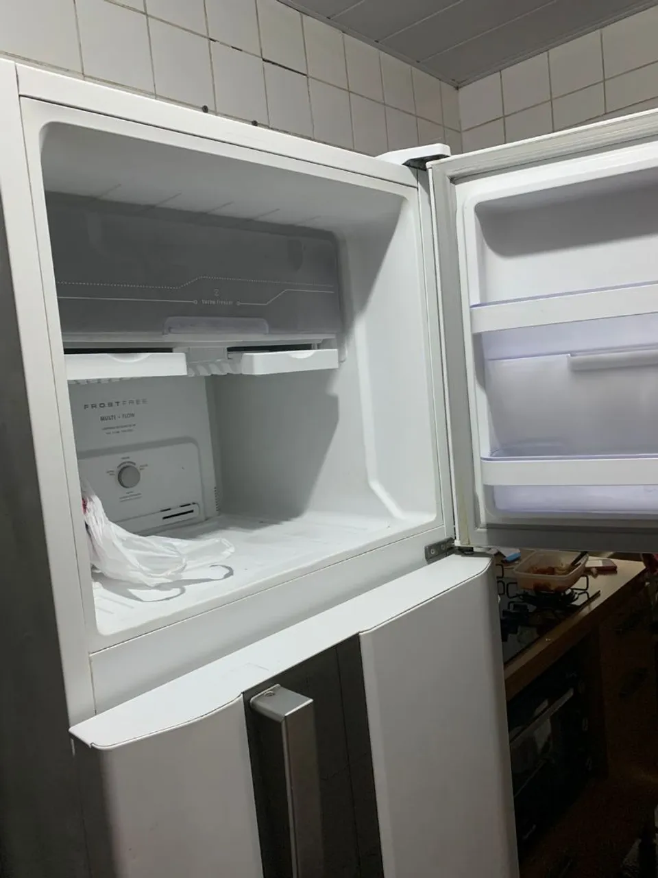 Geladeira Frost Free