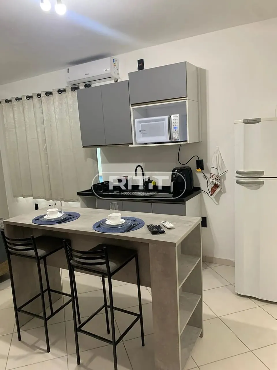 Studio para Locação 1 Quarto, 20M², Cambuí, Campinas - SP