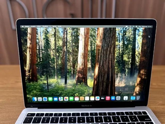 MACBOOK AIR 2020, 8GB, 512 SSD, 13.3 POLEGADAS, CORE i5, IMPRESSÃO