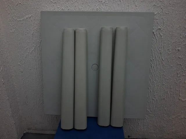 Vendo Mesa Quadrada Plástica