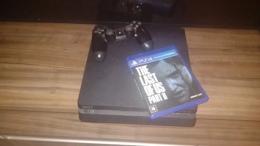 Playstation 4 Slim 1TB