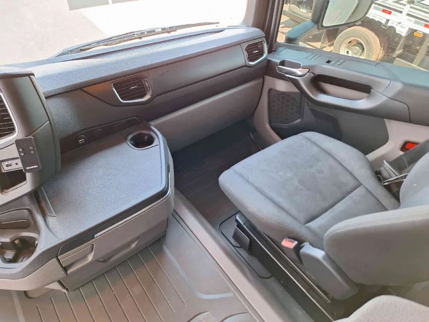 Scania R 540A | RETARDER 6X4 ano 2022 Mola. - Foto 8