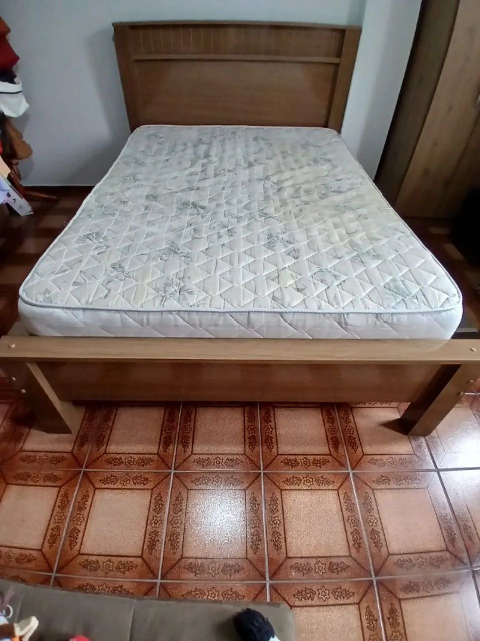 Cama de Casal com colchão64276679719427121