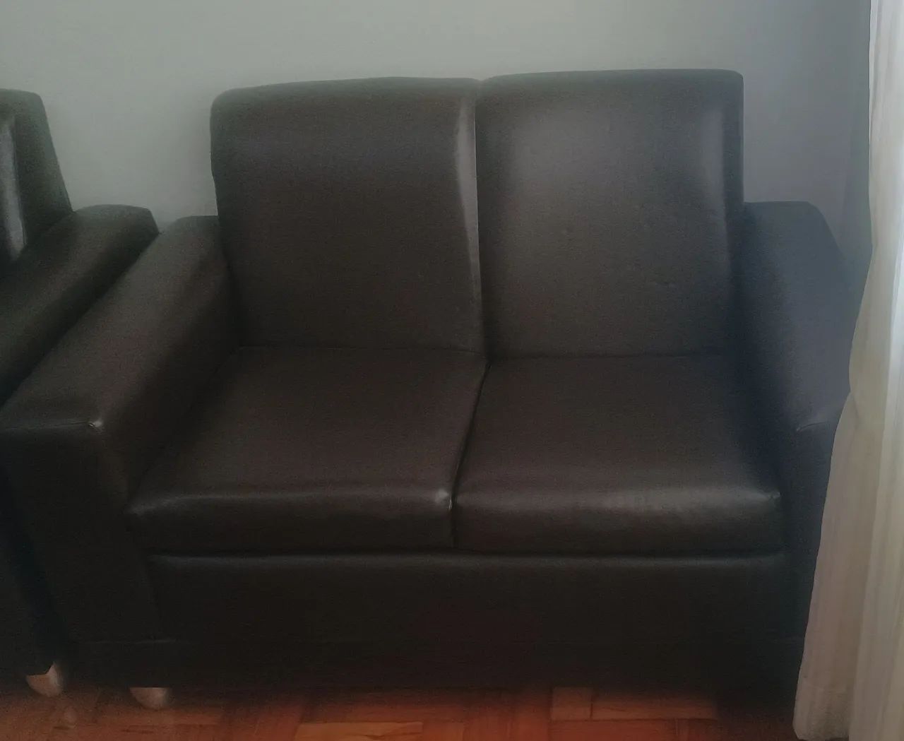 Jogo de sofá marrom - Foto 2