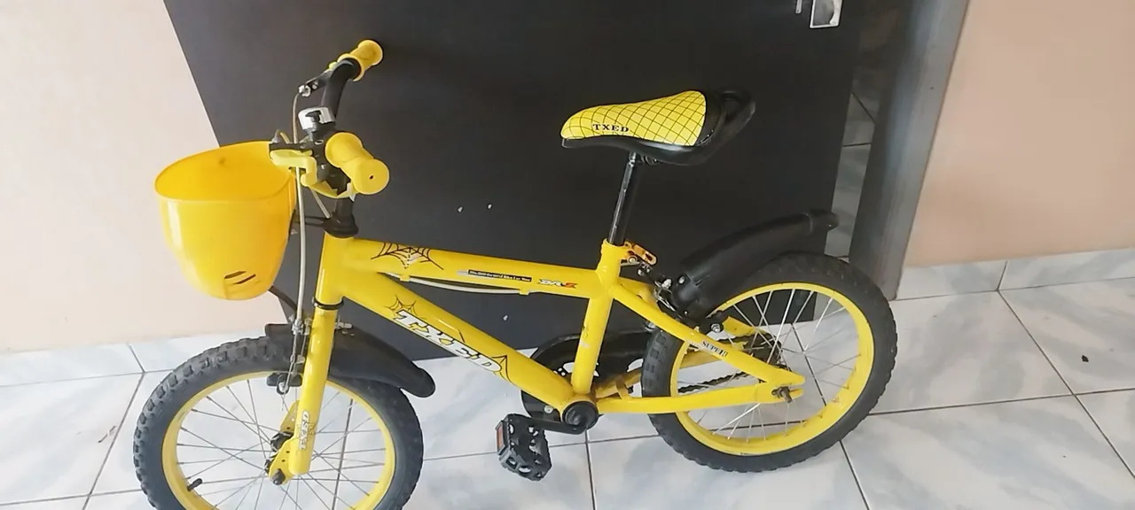 Bicicleta Infantil Amarela Aro 16