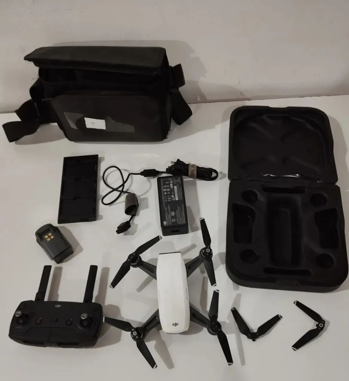 Drone DJI Spark - Completo e Pronto para Voar!