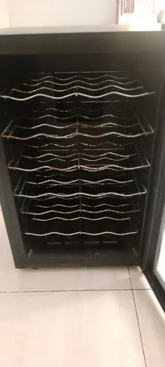 ADEGA DE VINHO - Foto 2