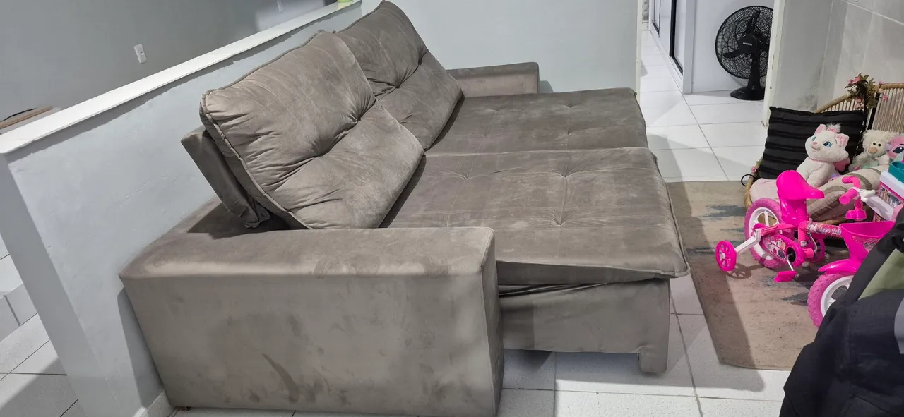 Sofá de Canto em Suede Bege