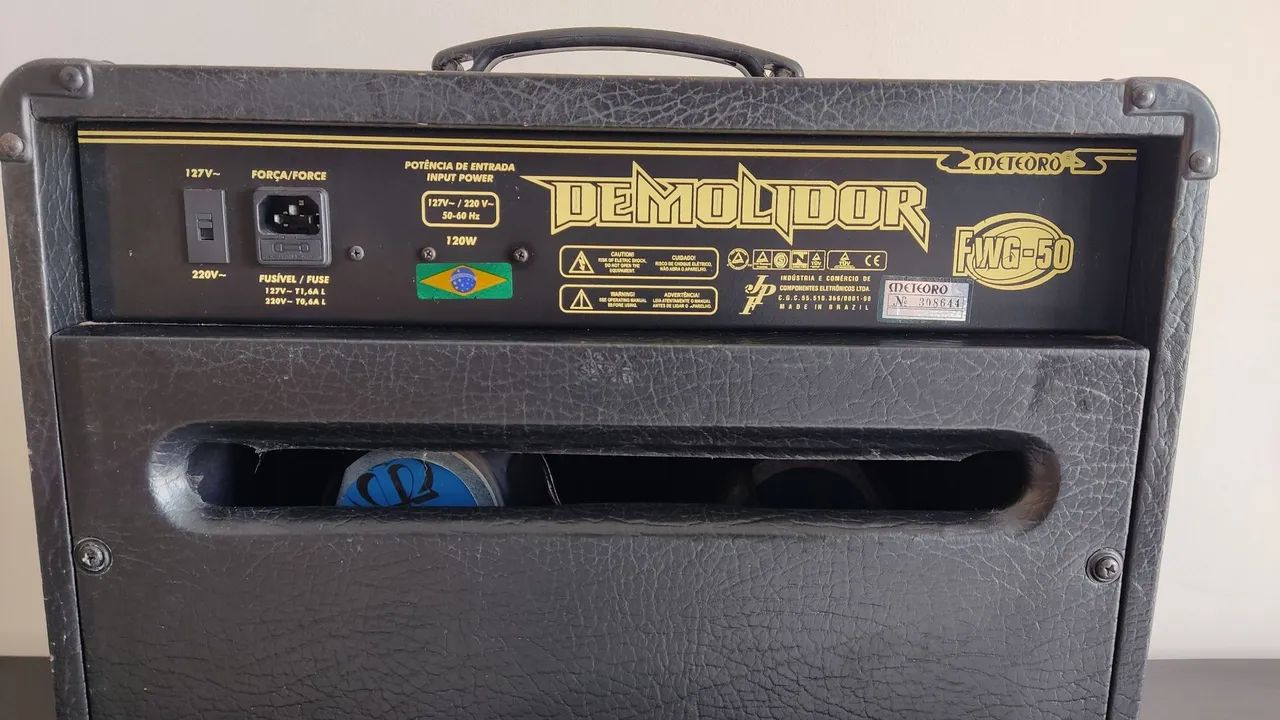 Amplificador Meteoro Demolidor FWG 50 - Guitarra - Foto 4