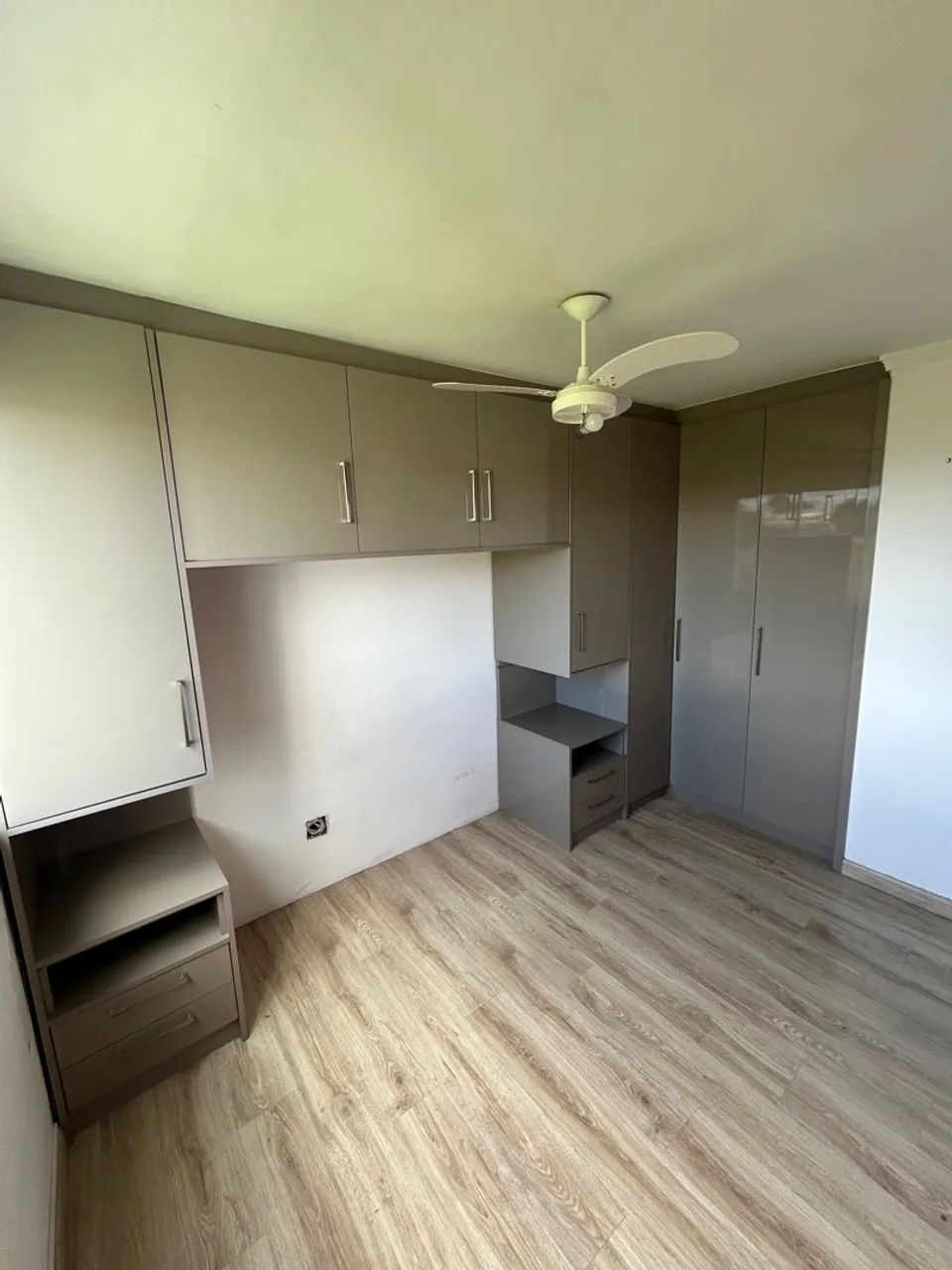 Apartamento Semi-Mobiliado 2 Quartos - Bairro Iná, São José dos Pinhais  - Foto 4