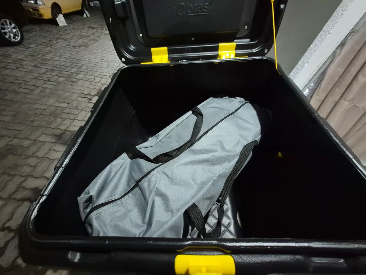 Baú universal para moto 140 Litros - Foto 2