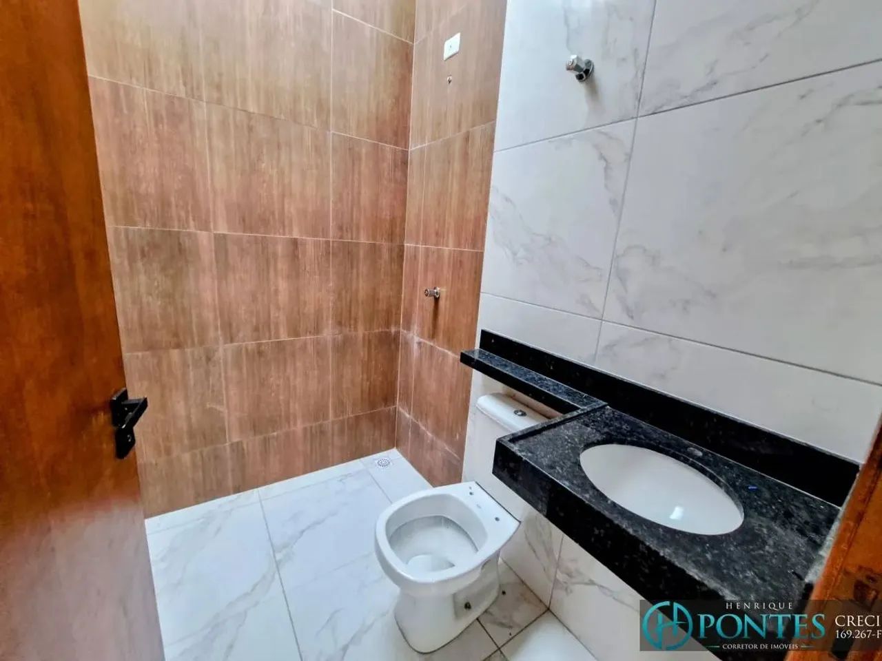 Casa Térrea Mobiliada com 2 Dormitórios para Aluguel e Venda no São José, Lado Linha  Peru - Foto 5