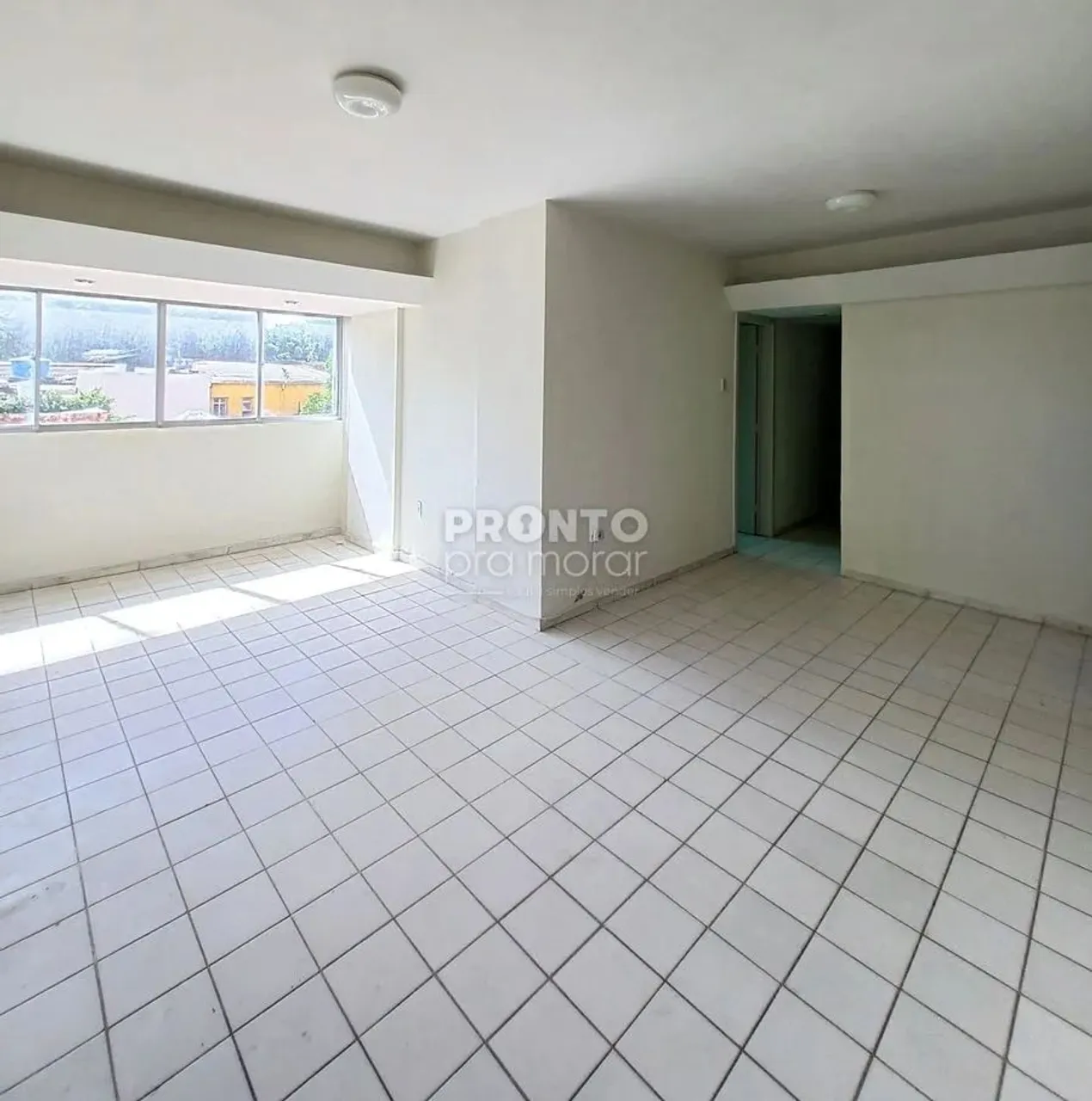 Imóvel para venda possui 94 metros com 3 quartos em Santo Amaro - Recife - PE