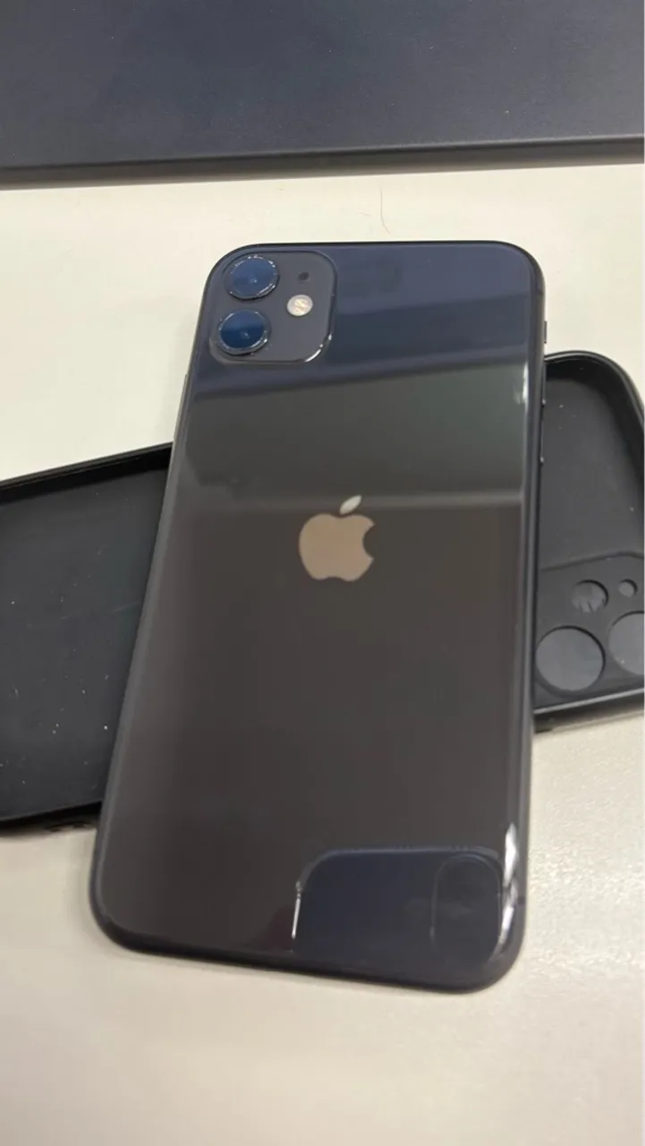 IPhone 11 64gb todo original, nunca aberto