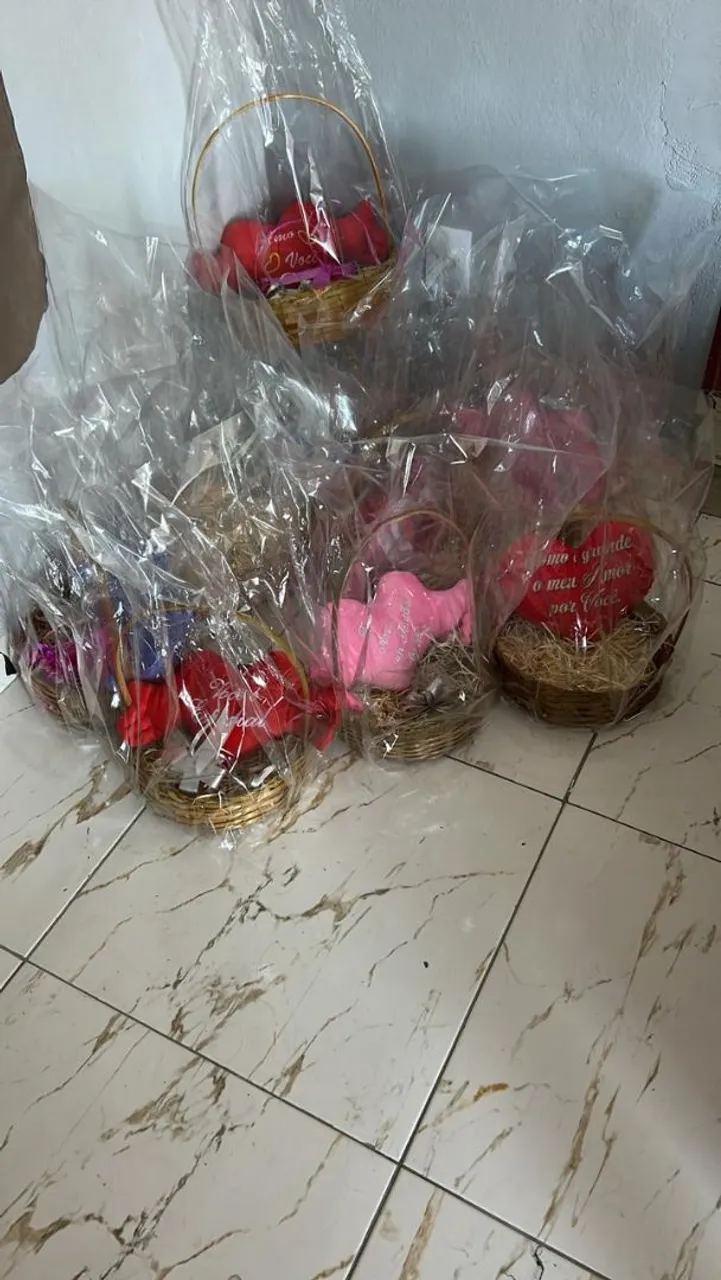 Vendo Cestas de bambu