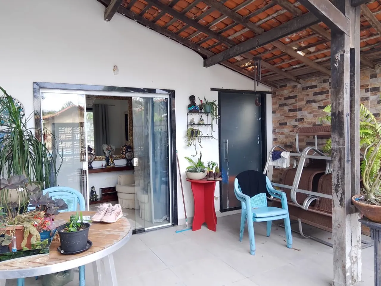 026- Casa de residencial com piscina no condomínio