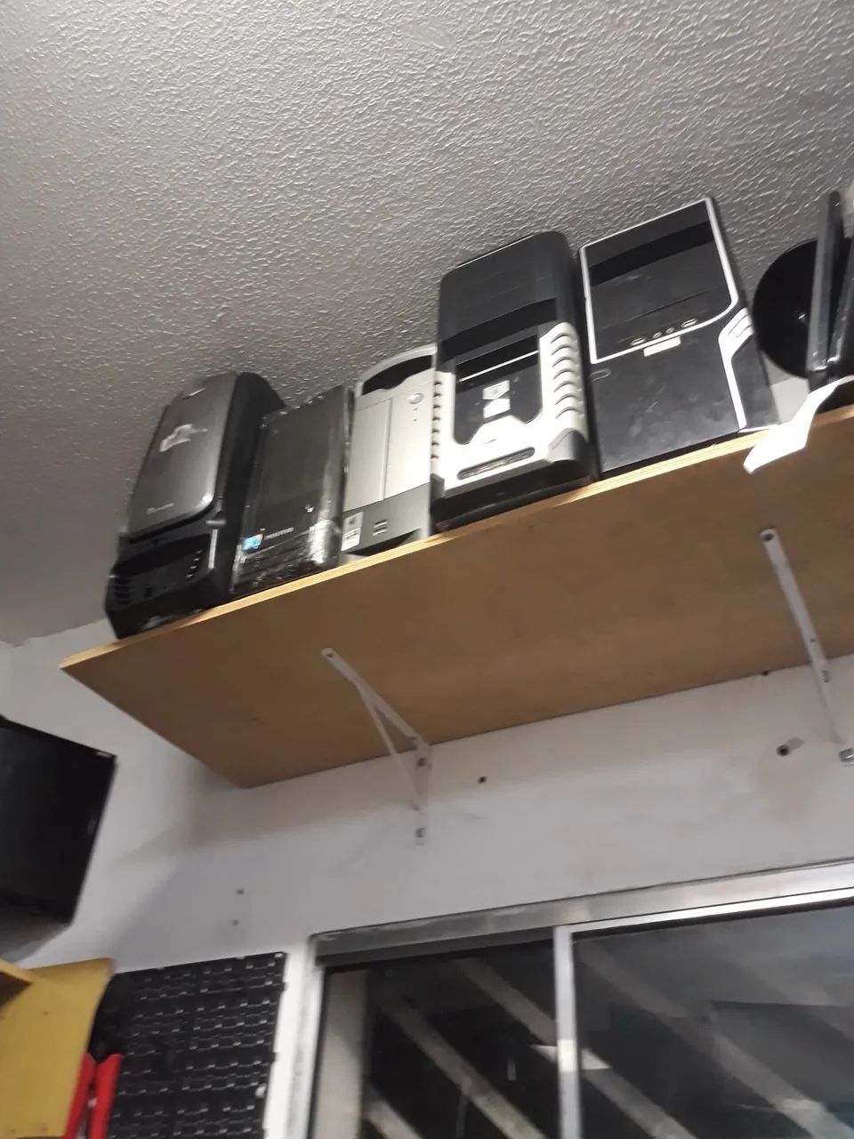 Gabinete vazio valor de cada unidade