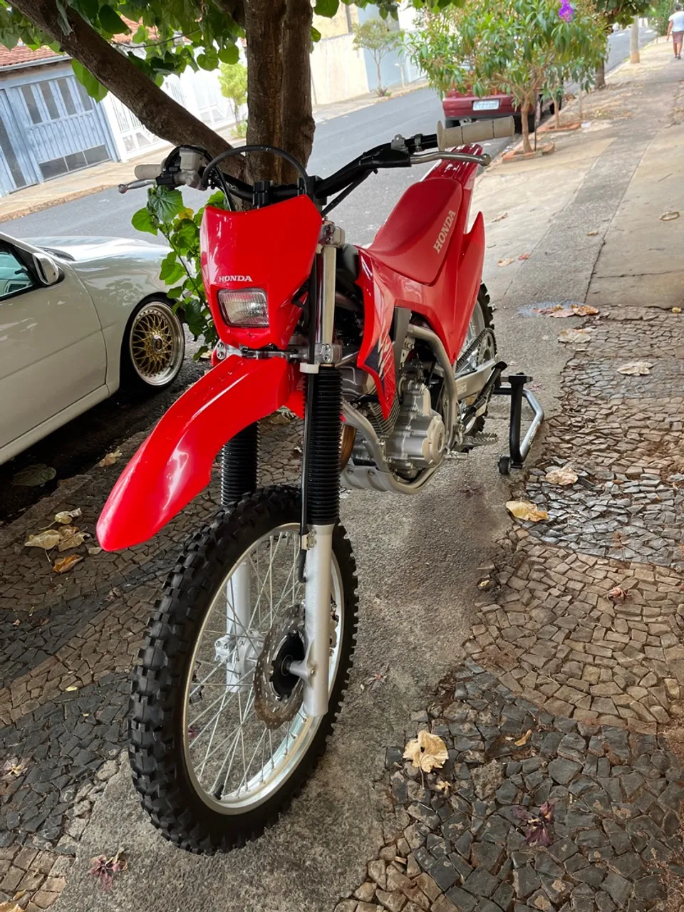 Vende-se crf 250f ano 2025