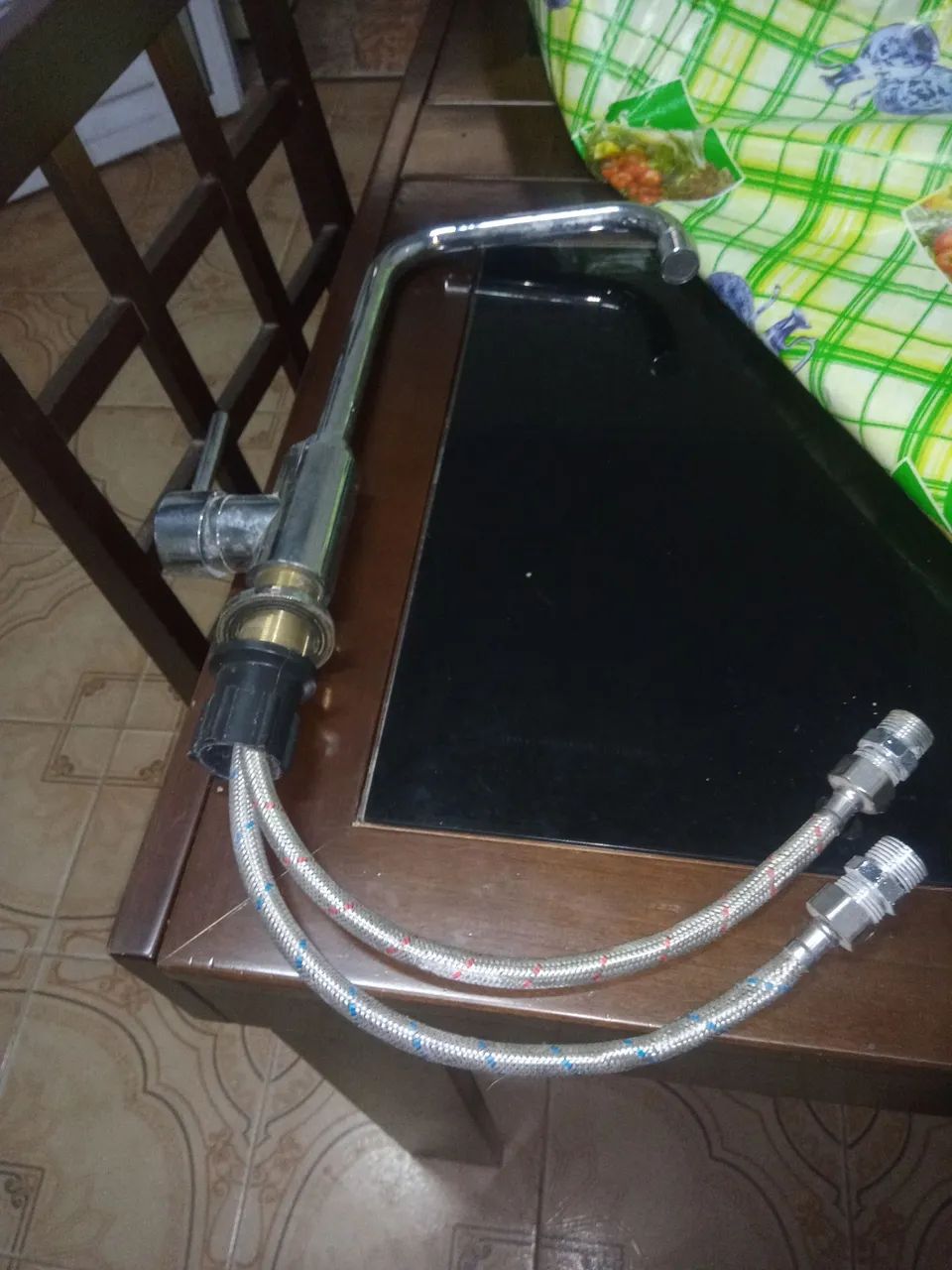 Torneira água fria e quente