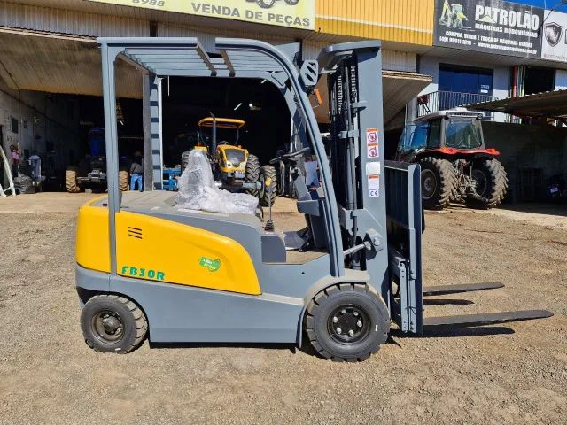 Empilhadeira Eletrica XILIN FB30R ano 2025 nova torre triplex - Foto 4