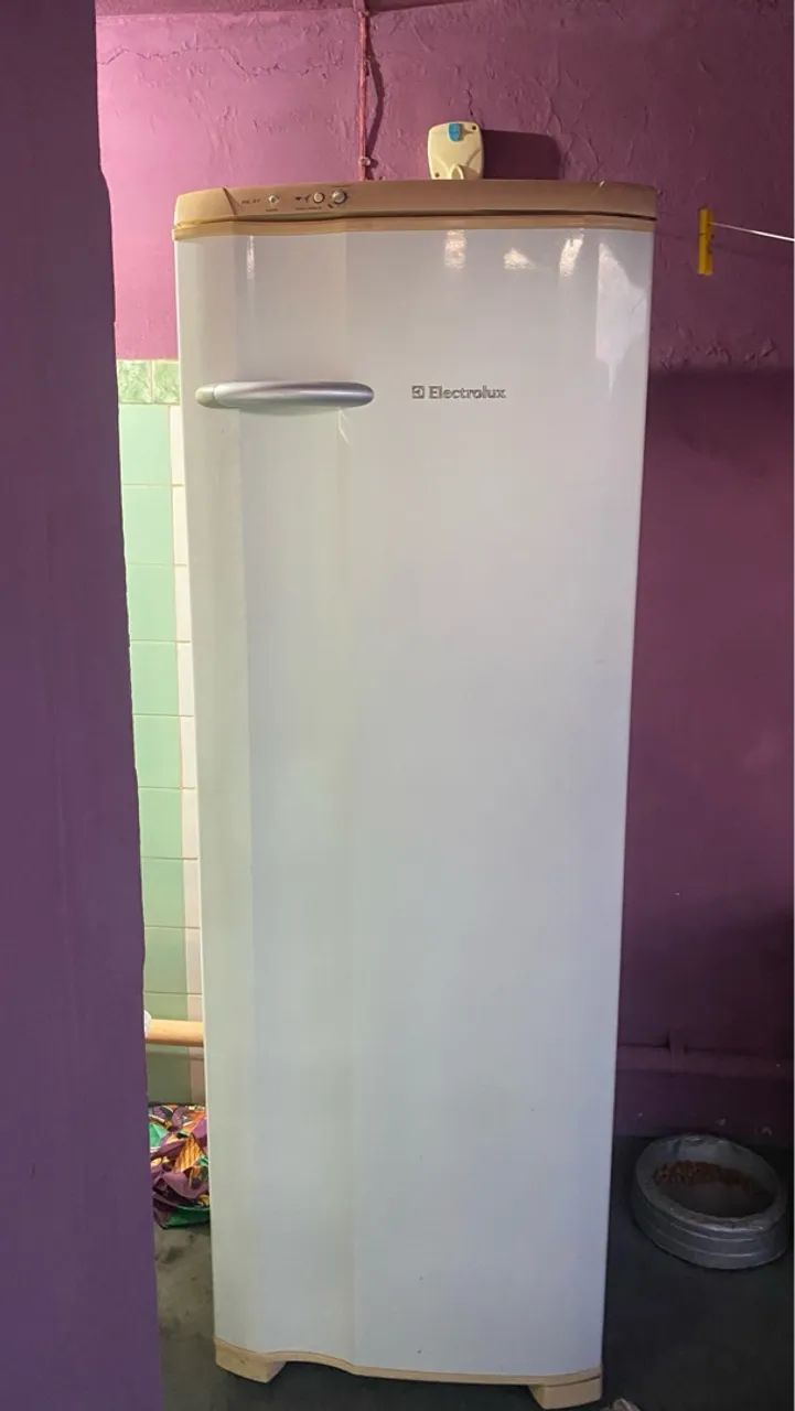 geladeira electrolux com defeito 