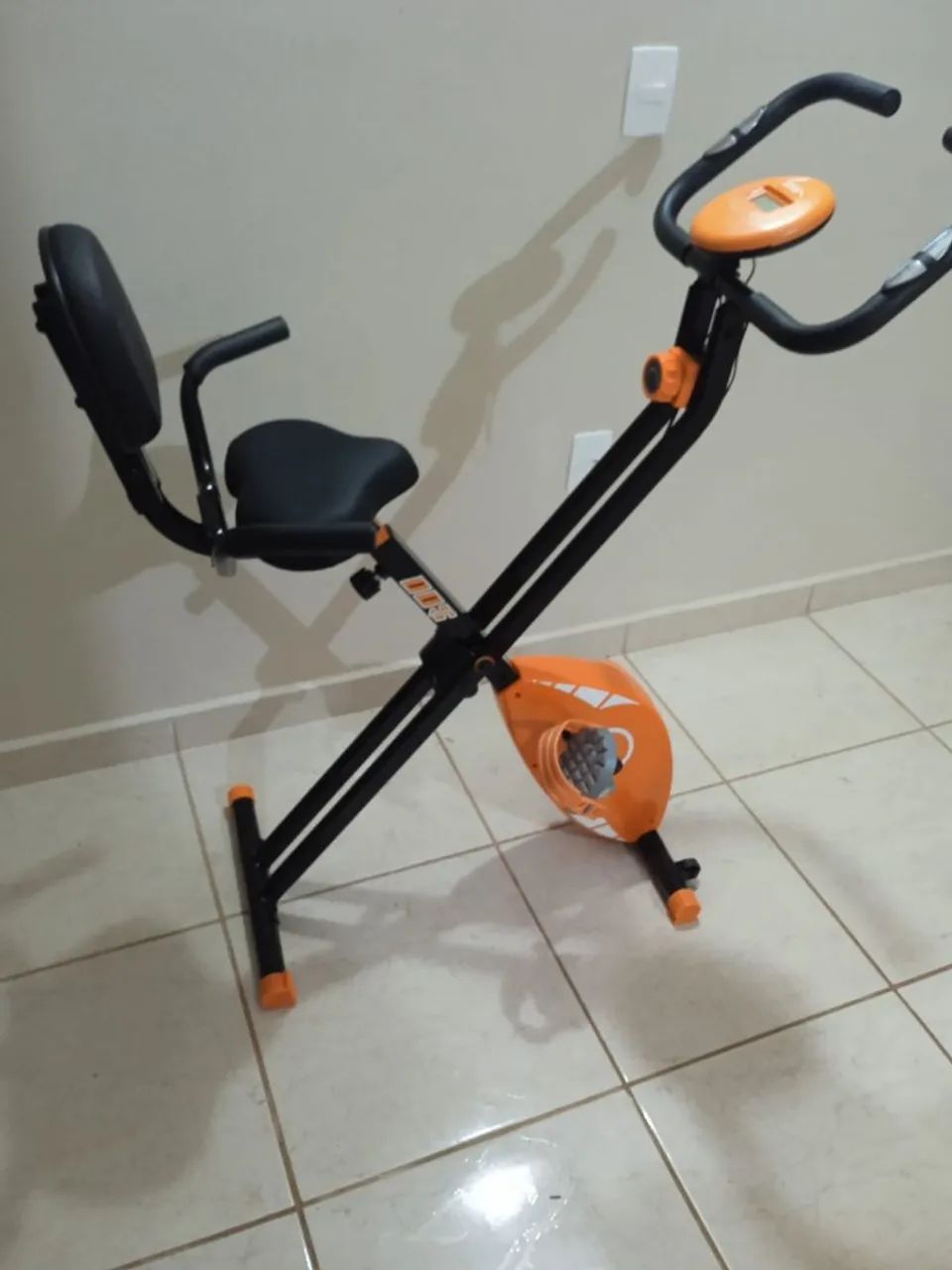 Bicicleta ergométrica dobrável assento com apoio - Foto 2