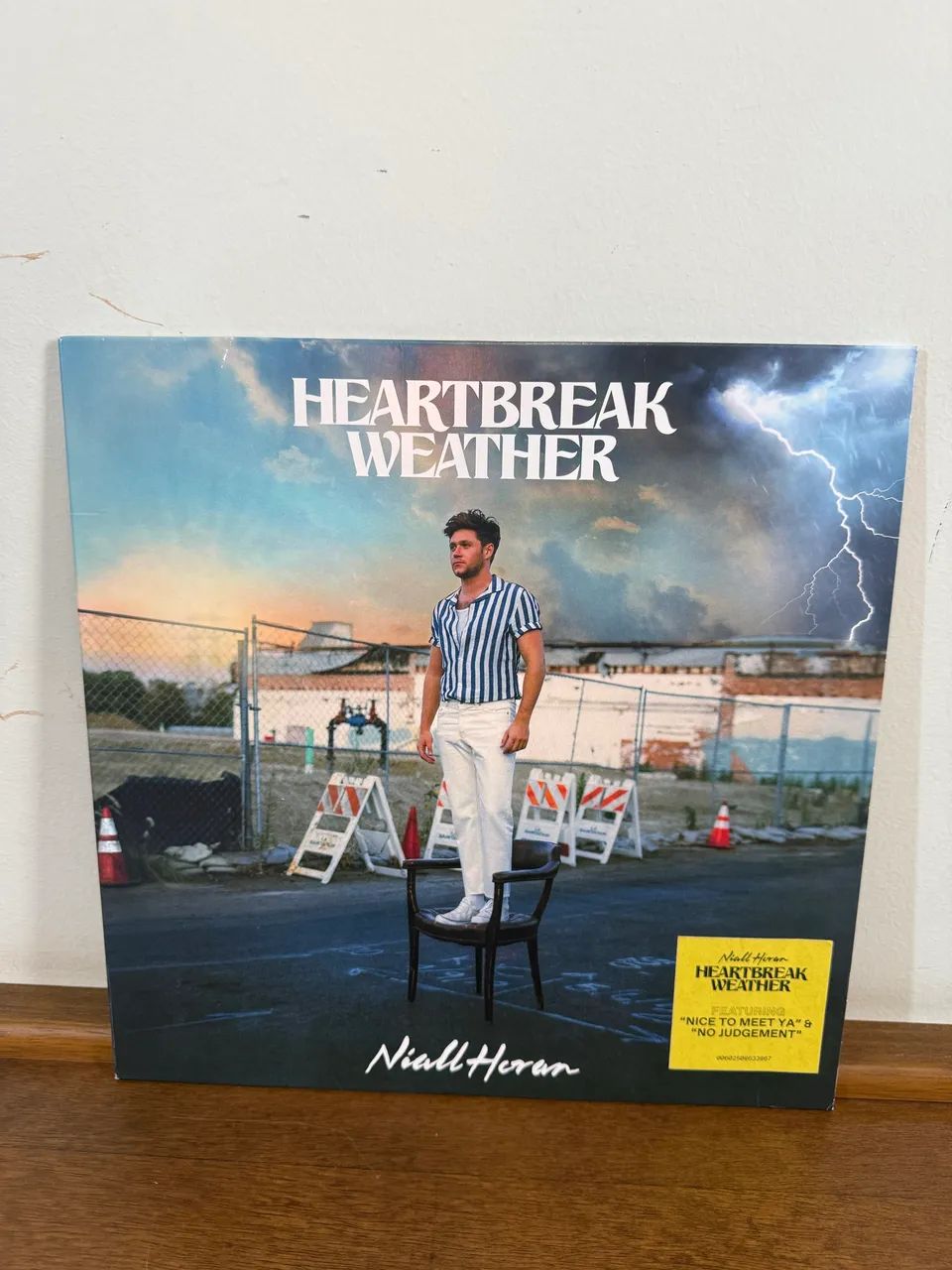 LP Niall Horan - Heartbreak Wheather vinil preto 
