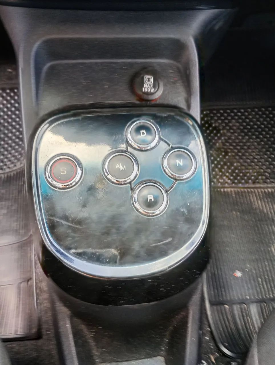 Fiat Uno 8V 5P 2016 LEIA ANUNCIO - Foto 8