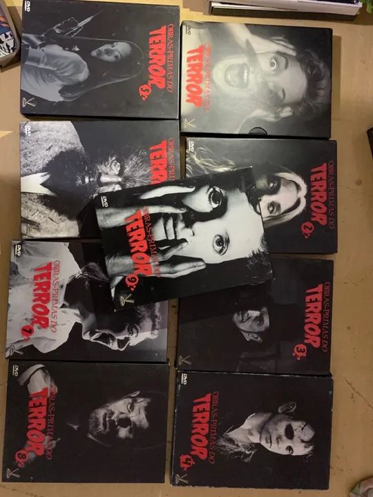 Coleção Obras-Primas do Terror Versátil - Vol. 1 ao Vol. 9