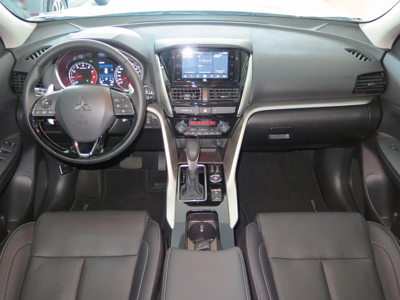 Mitsubishi Eclipse Cross HPE-S 1.5 AWD 165cv Aut. 2025 - Foto 8