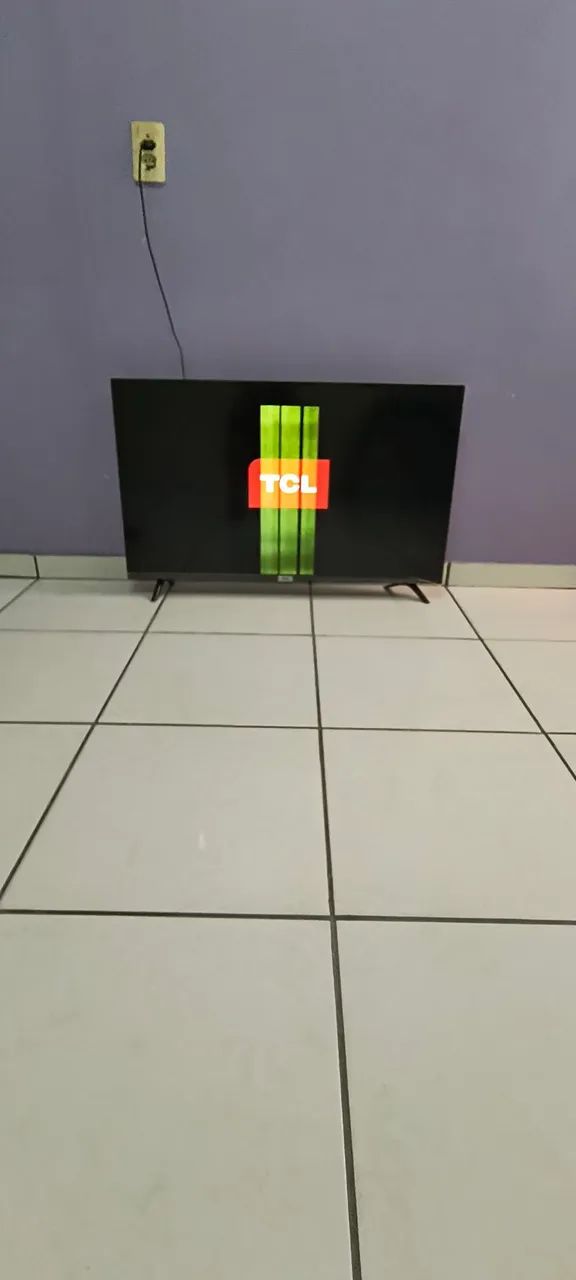 Smart TV tcl 43  tela queimada - Foto 2