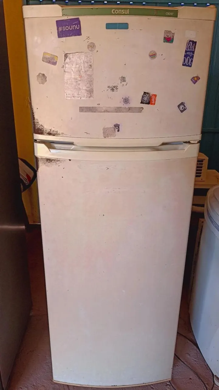 Geladeira Consul CRD37 Frost Free