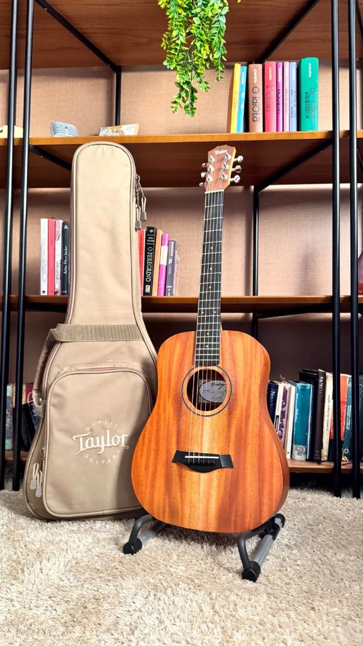 Baby Taylor (BT2e) (revisado e ajustado) - Foto 2