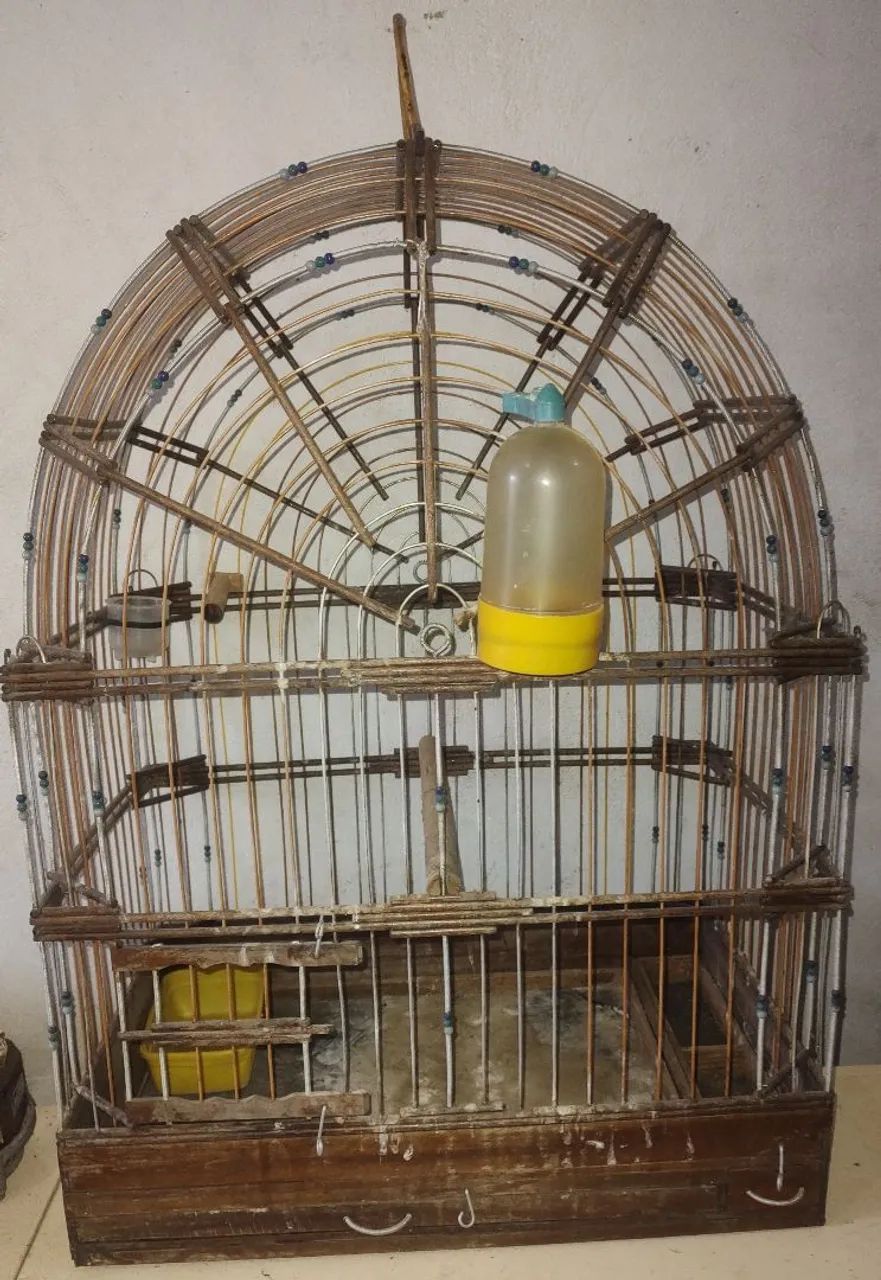 Vendo gaiola de passarinho grande - Foto 2