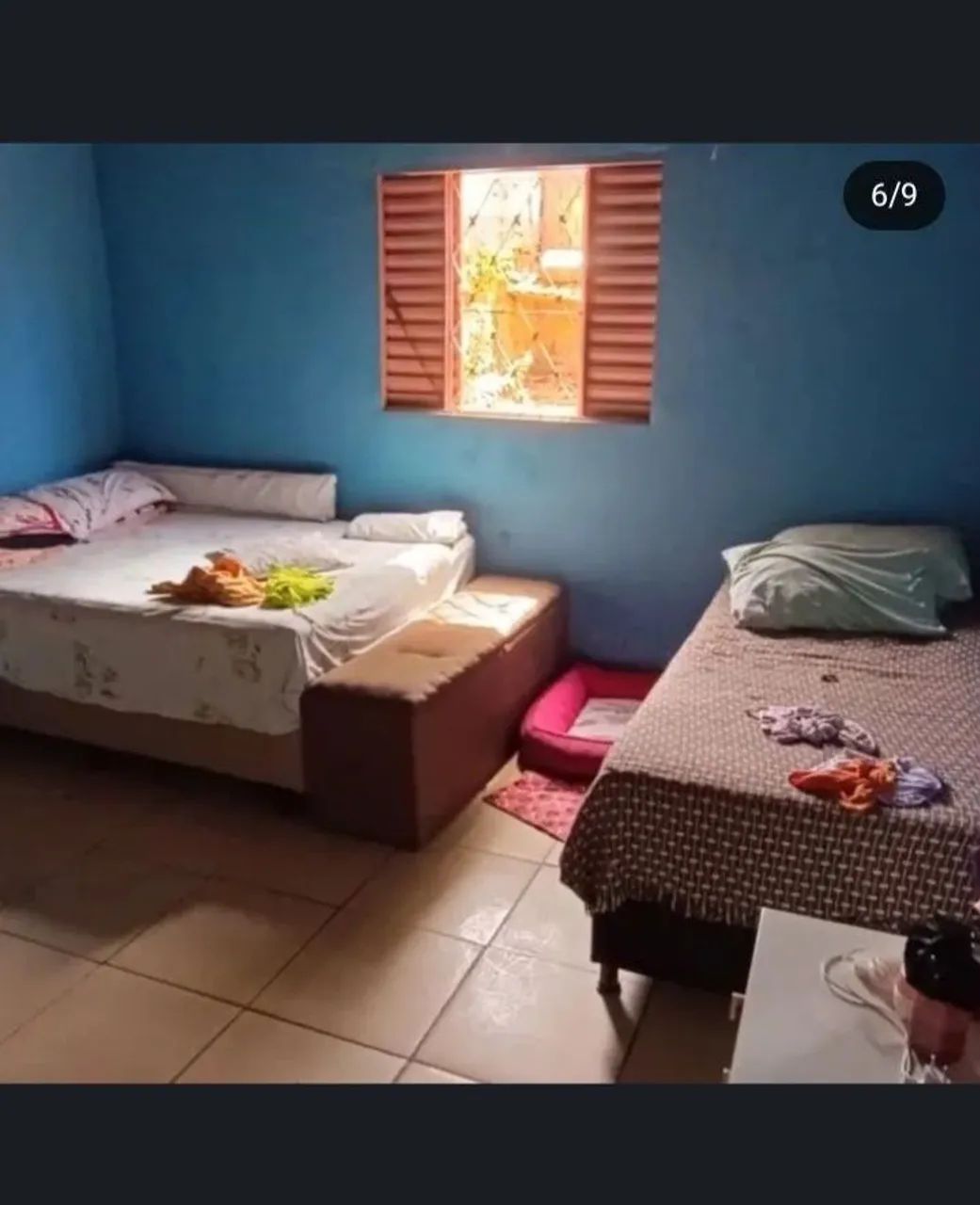 Casa de esquina com lote grande - Foto 4