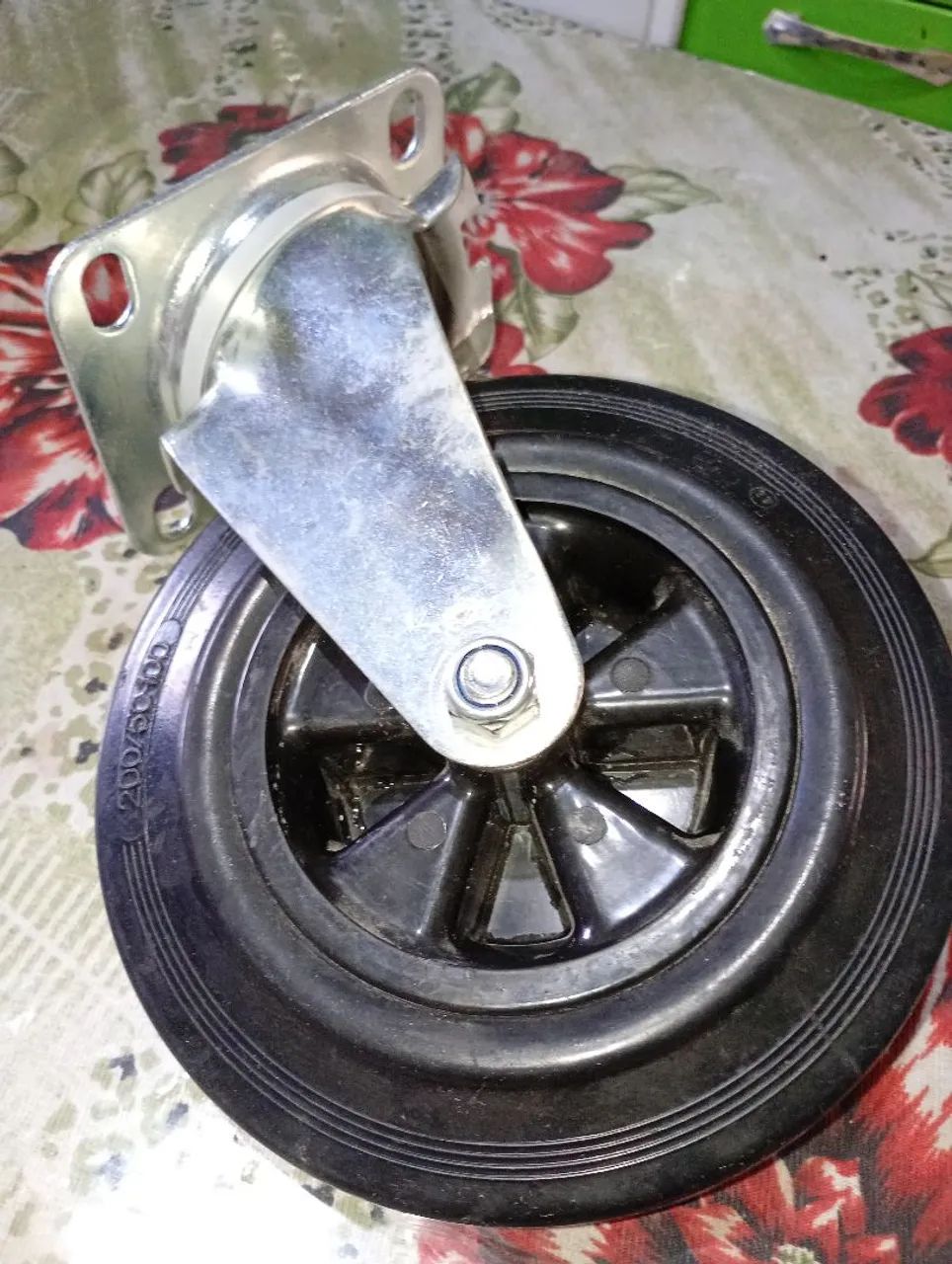 Vendo uma roda giratória 