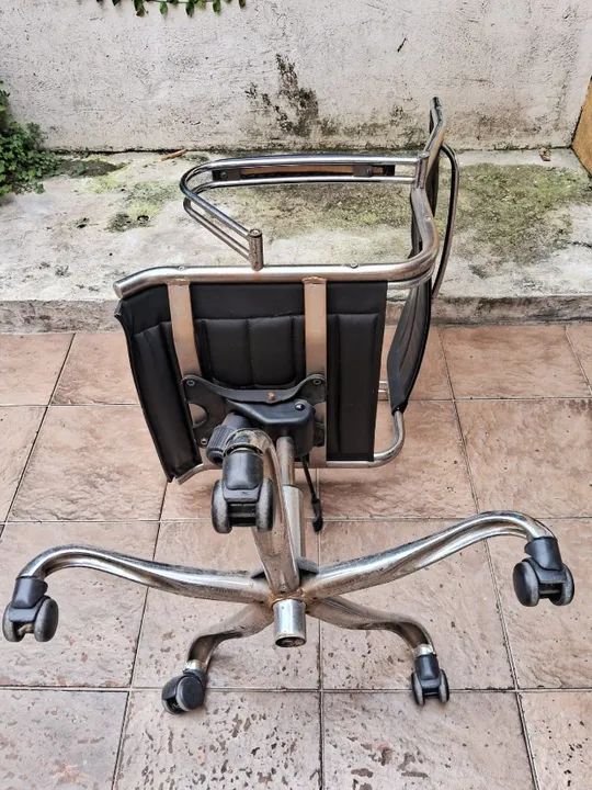 Cadeira para escritório usada Zap. 98687.7951 - Foto 5